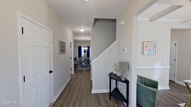 Photo - 1003 Marston Dr