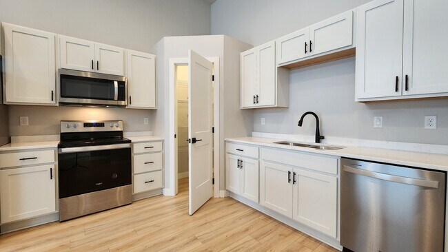 Photo - 6728 66th Ave S