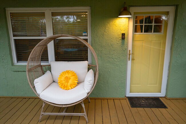 Photo - 8375 Lawton St