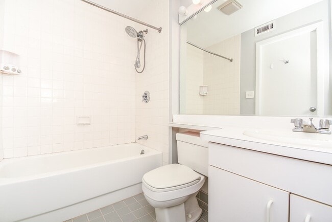 Photo - 20 Chestnut St Unit 405