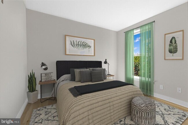 Building Photo - 1935 N 2nd St Unit 402