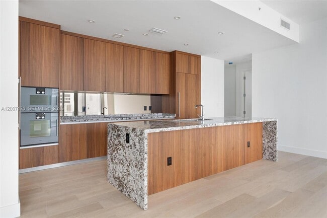 Photo - 175 SE 25th Rd Unit 1904