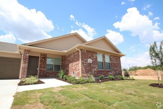 Building Photo - 1325-1329 White Sand Dr. Unit 1329 Rental