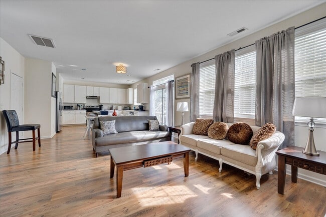 Photo - 3495 Mackinac Island Ln Unit ID1388434P