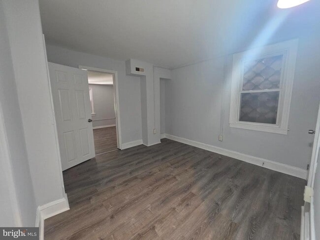Photo - 714 Roebling Ave