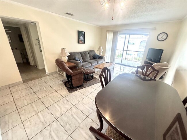 7701 Starkey Rd Unit 638