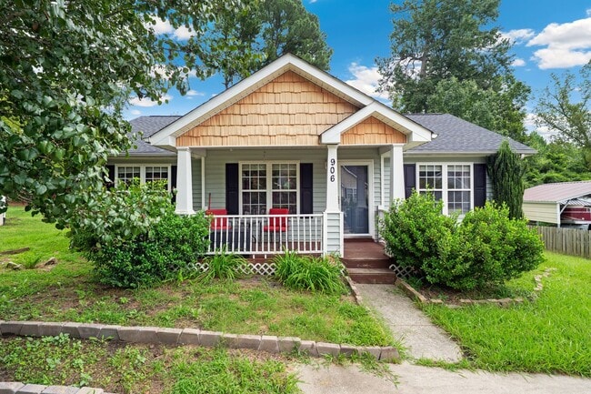 Building Photo - 3be/2ba House in a Quiet Neighborhood in N...