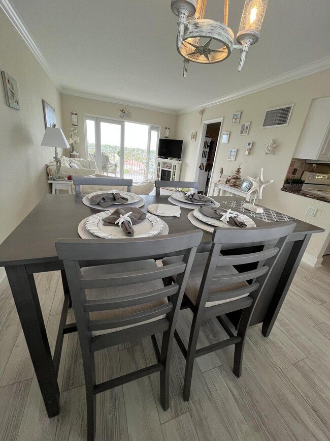 Photo - 629 SE 19th Ave Unit 703