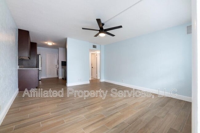 Photo - 5207 N Flagler Dr