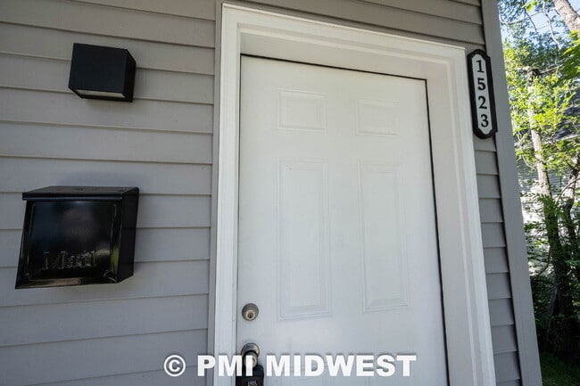 Photo - 1523 E Market St