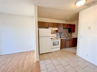 Photo - 2112 Campus Dr Unit 1