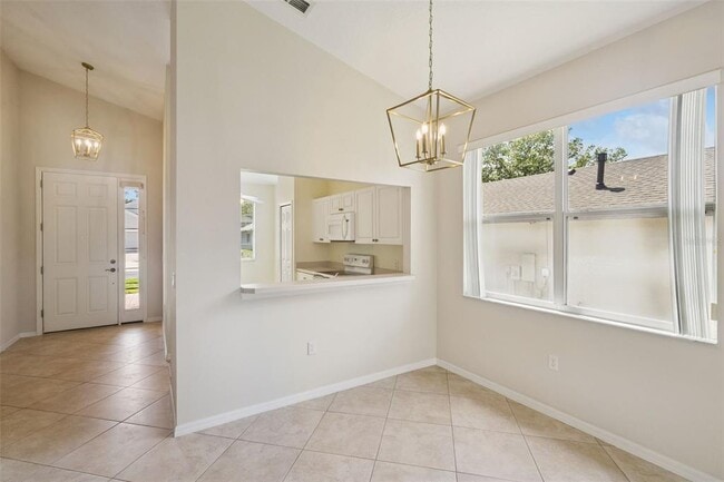 Photo - 771 Wolf Creek St