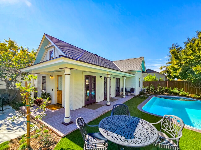 Photo - 139 N Ivy Ave