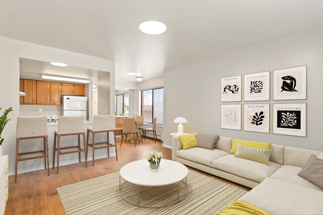 Photo - 2101 Franklin