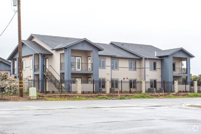 Construction 3/2025 - Broadstone Place Rental