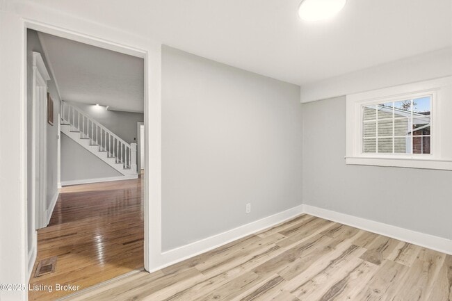 Photo - 7173 Beechland Ave