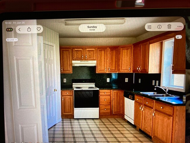 Photo - 195 W Hamilton Ave Unit 195 west Hamilton Ave Mye