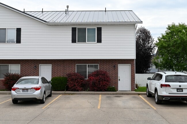 Building Photo - 1394 N 290 W