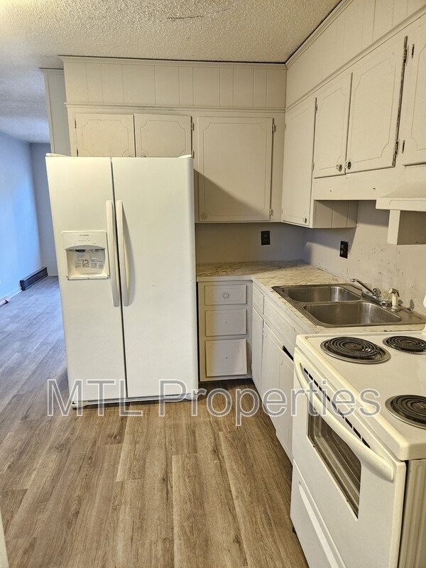 Photo - 1108 Marion St