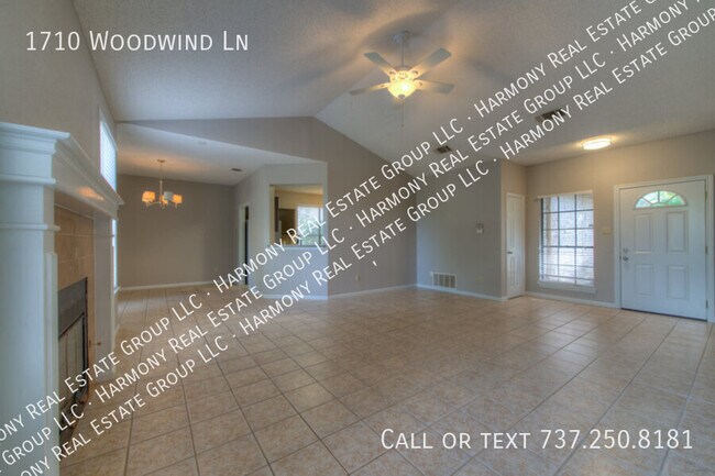 Photo - 1710 Woodwind Ln