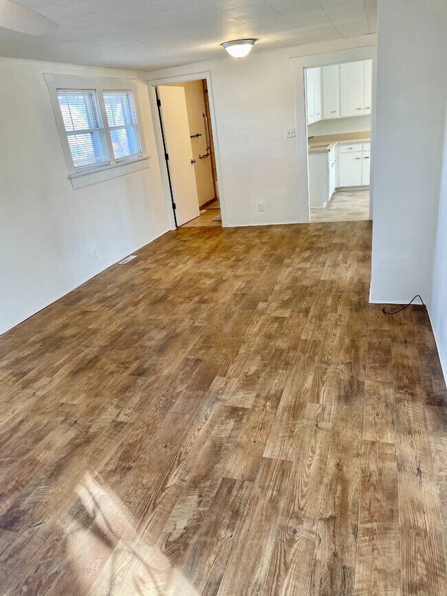 Photo - 1623 Cedar St