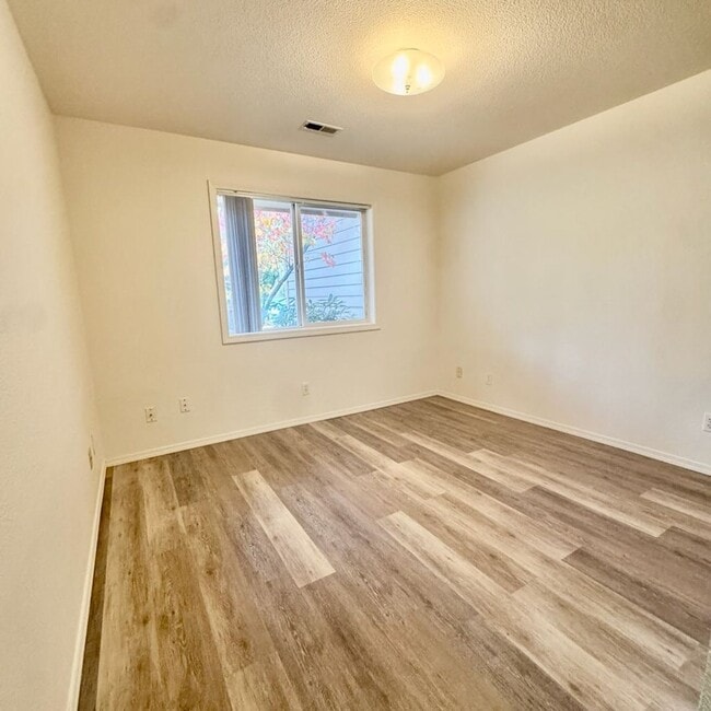 Photo - 522 W Summit Ave Unidad 1