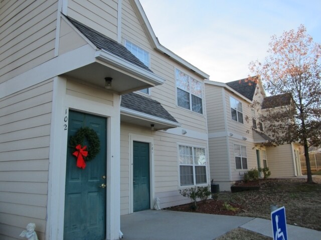 Photo - Winding Creek Apartments