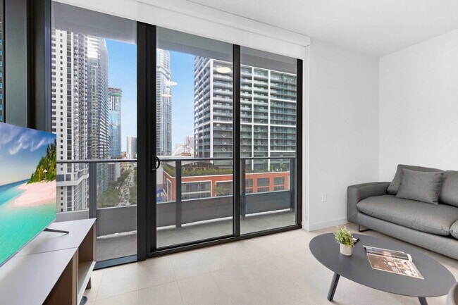 Photo - 501 NE 1st Ave Unidad SI ID1501422P