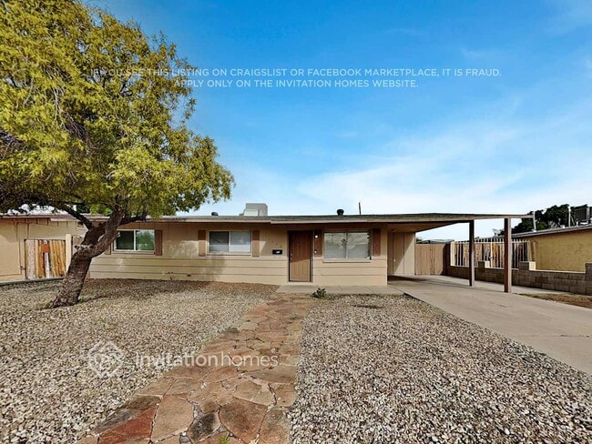 Building Photo - 2226 W Sierra St