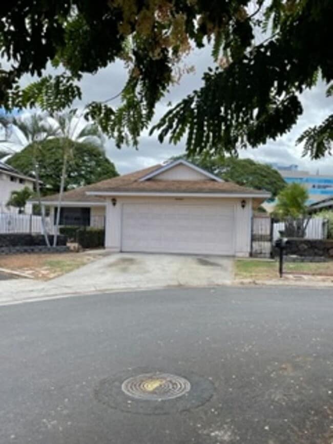 Photo - DON'T MISS THIS