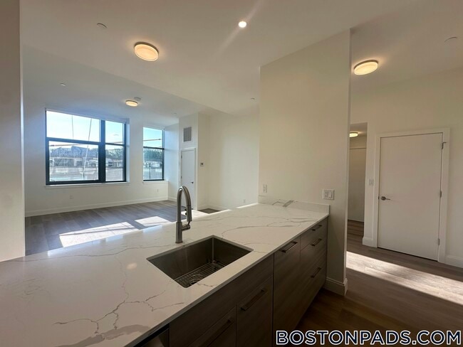 Photo - 1079 Commonwealth Ave Unit 242