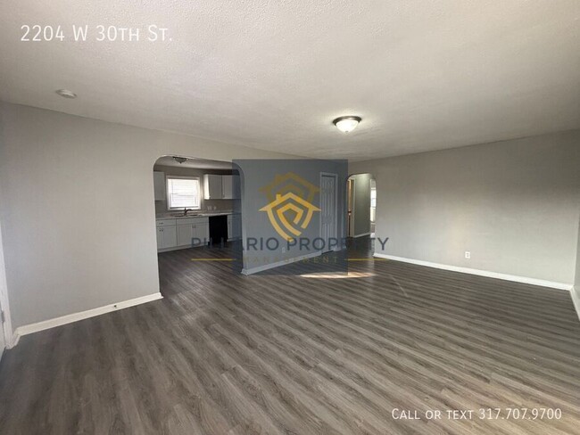 Photo - 2204 W 30th St