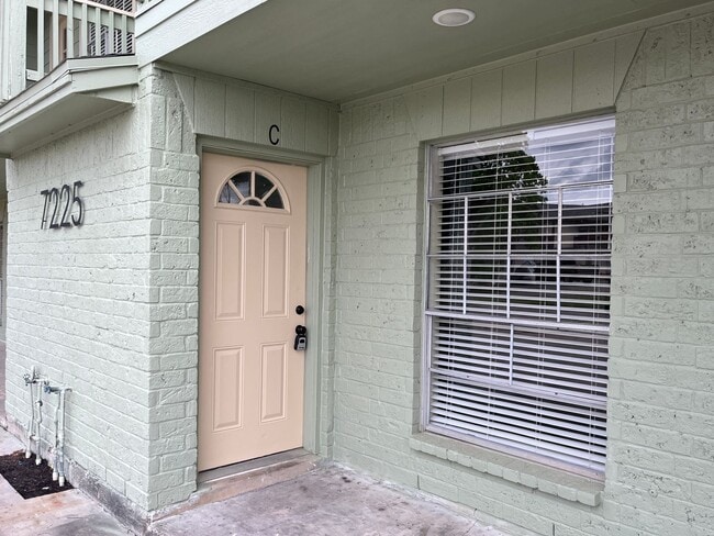 Photo - Southside Townhome