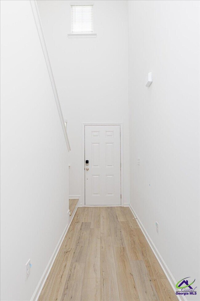 Photo - 218 Hickory Rdg Trl