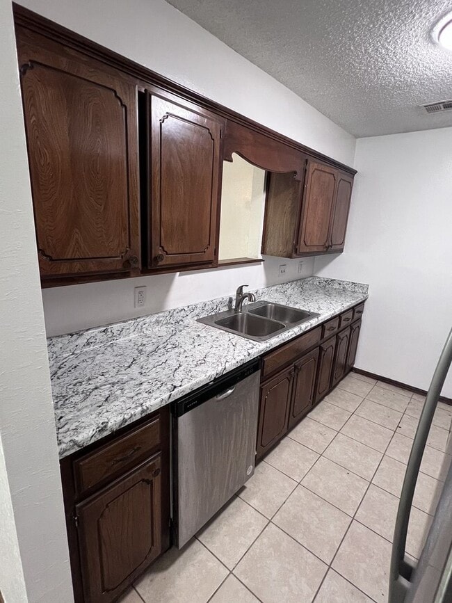 Photo - 117 Park Pl