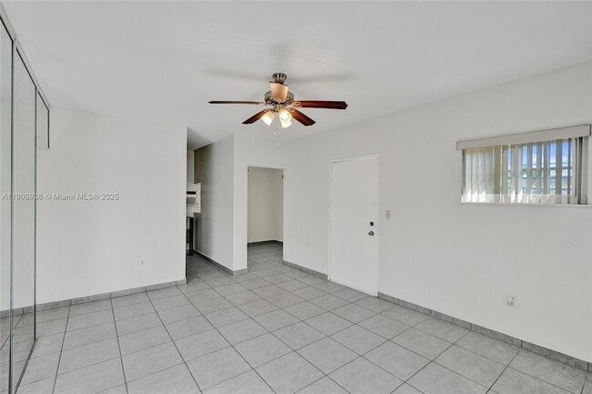 Photo - 1193 Marseille Dr Unit 2