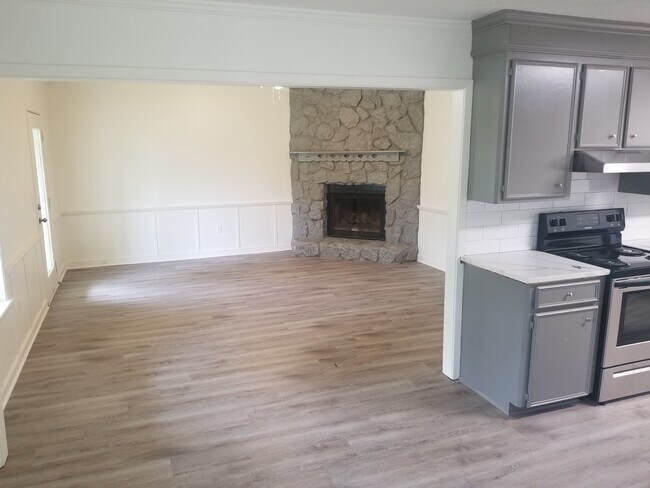 Photo - 202 B Bent Creek Circle South