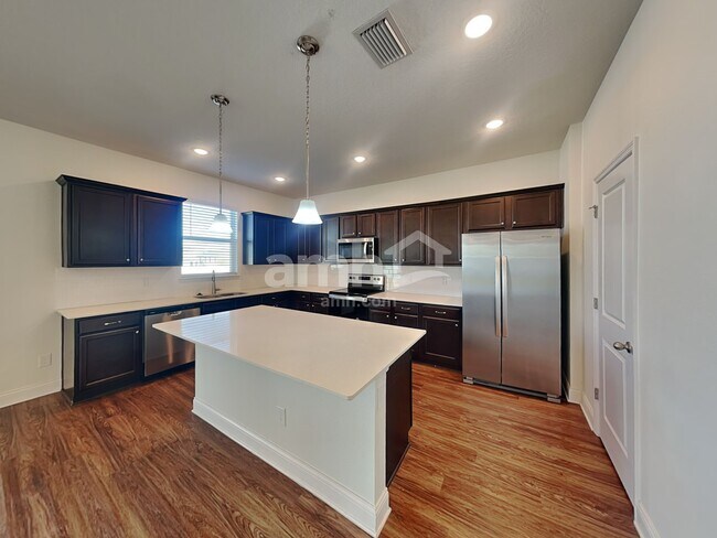 Photo - 1079 Summer Stone Lp