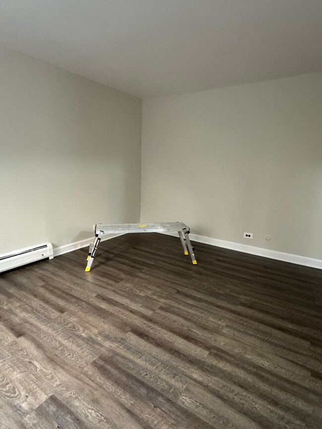Photo - 5909 N Kenmore Ave Unit 5