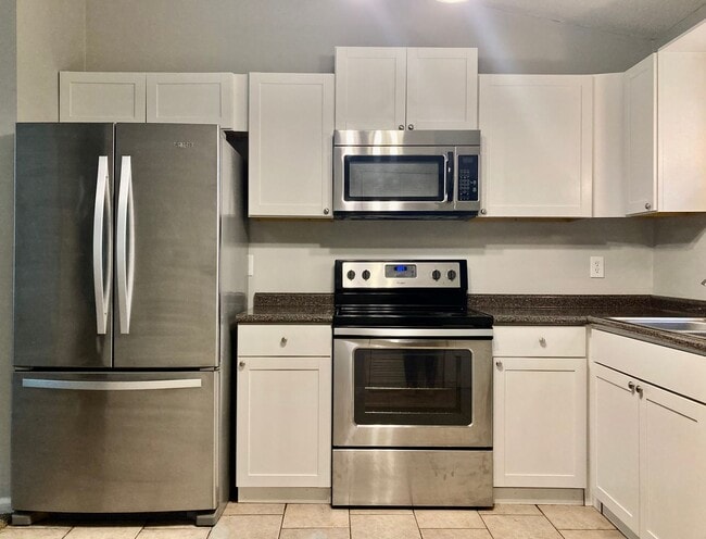 Photo - 2 Bed 2 Bath Duplex for Rent