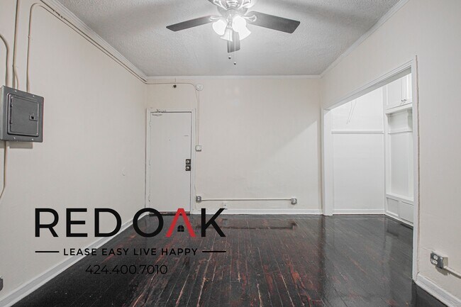 425–427 S. Grand View St-5205