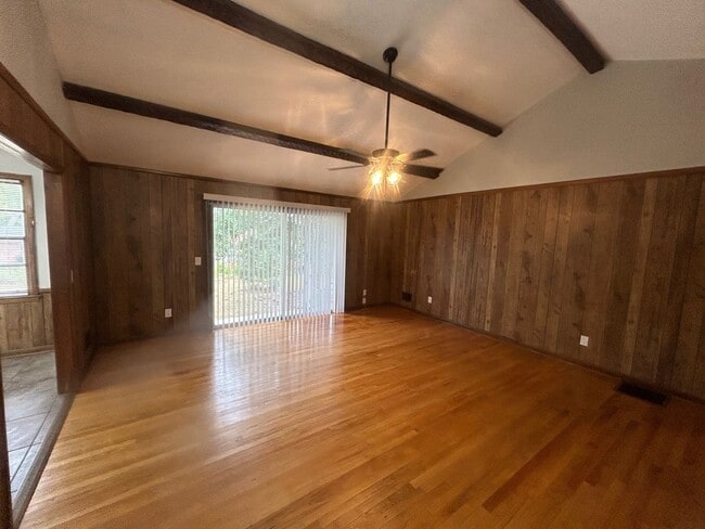 508 Bitternut Dr