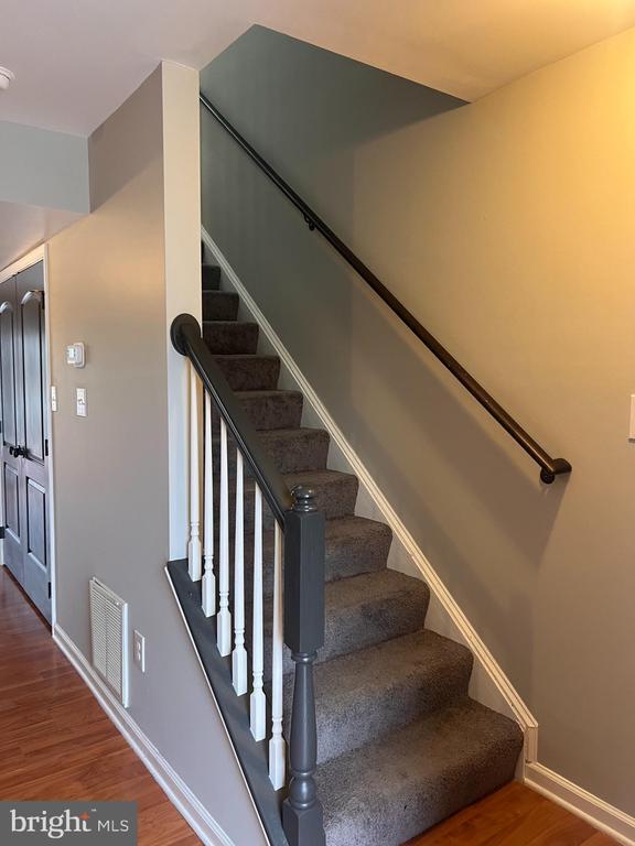 Photo - 388 Dorothy Ct