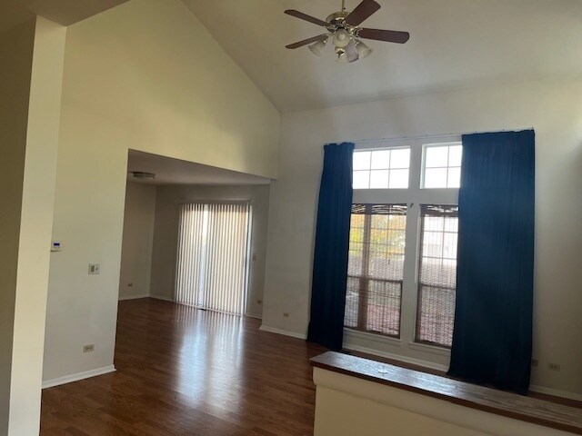 Photo - 839 Dracut Ln