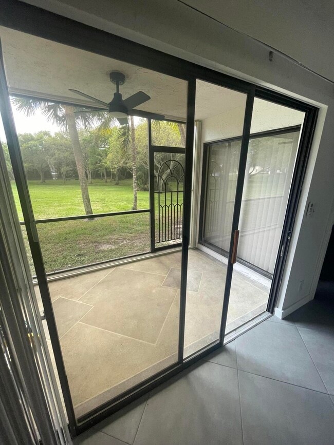 Photo - 3355 Jaywood Terrace Unit J113