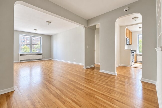 500 Kappock St Unit 7L
