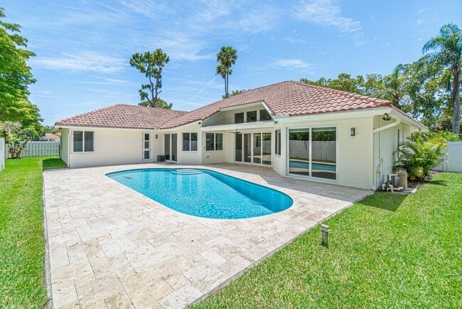 Building Photo - 2875 NW 29th Dr Rental