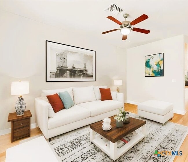 Photo - 13420 LYNDHURST St Unit 807