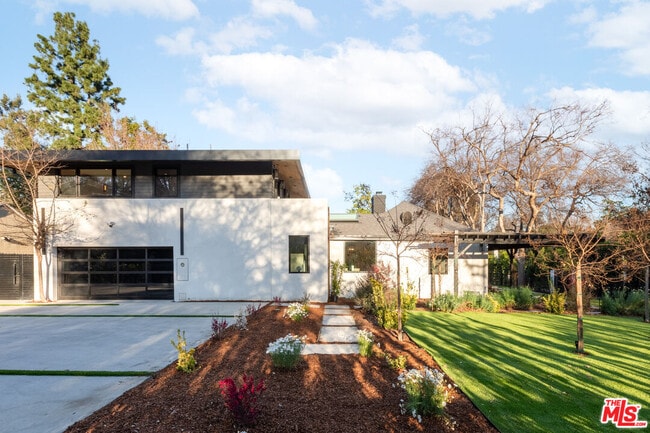 Photo - 1095 Chula Vista Pl