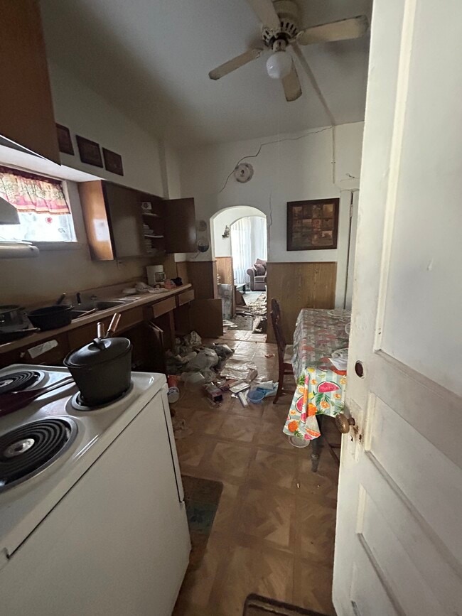 Photo - 3100 Bond Ave